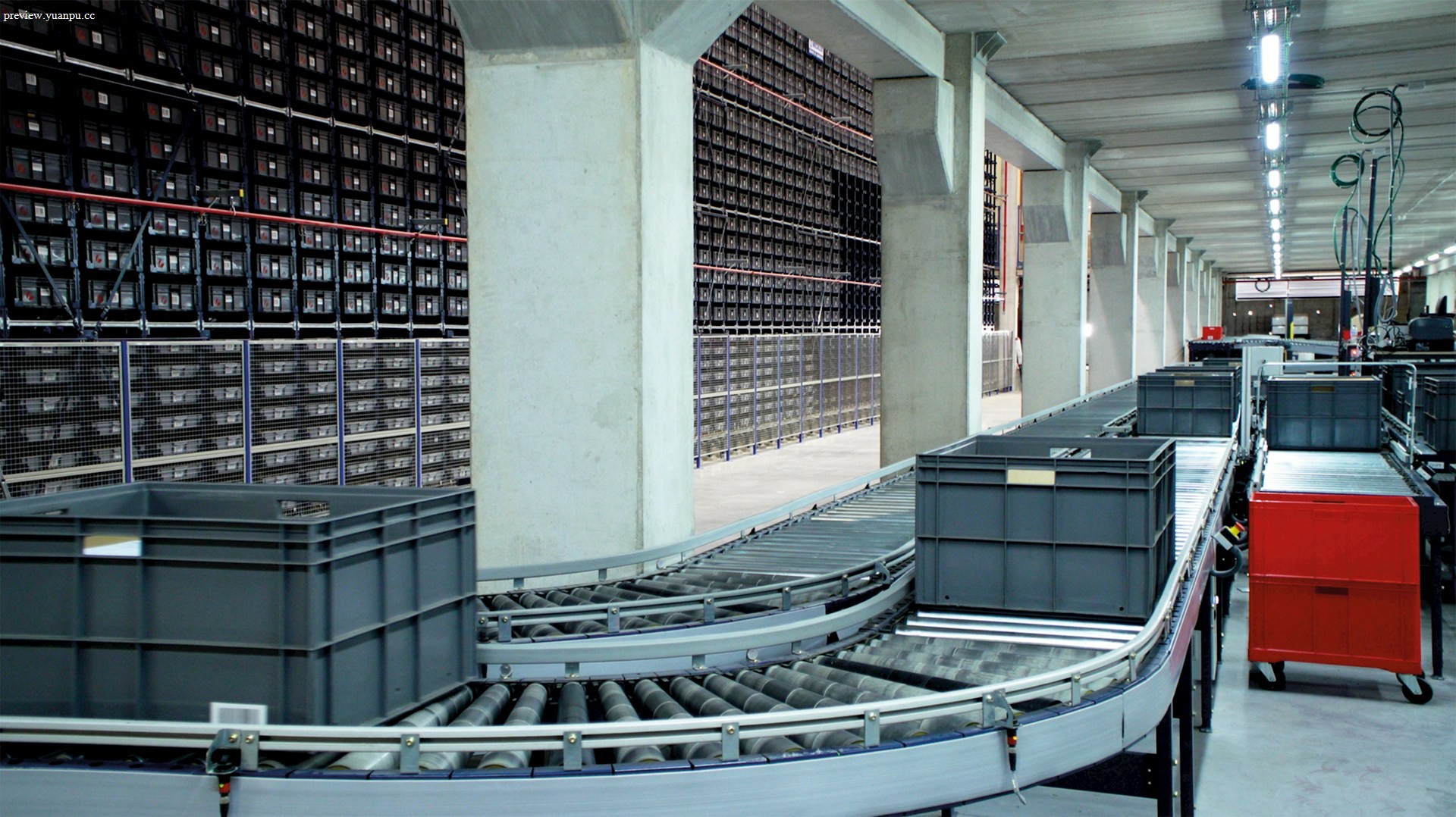 Industrial conveyor belt system moving packages